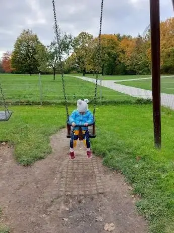 Photo de Spielplatz Prinz-Regent-Straße