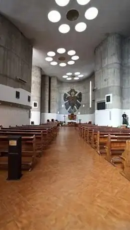 Photo de Church of Christ The King