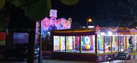 Photo de Park Al-hamdan Alhendin (Fairgrounds)