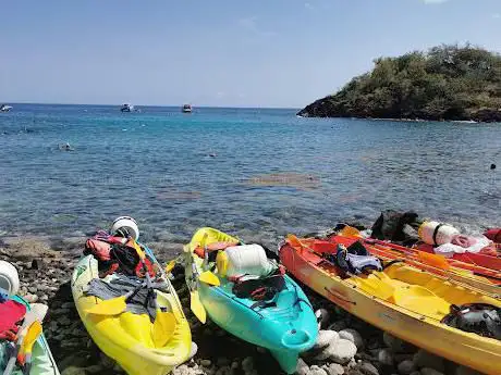 Photo de GWADA PADDLE kayaks reserve Cousteau