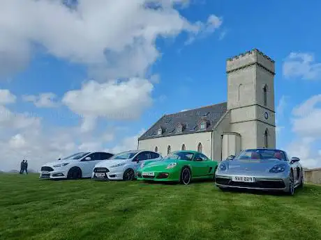 Photo de Pitfour Chapel