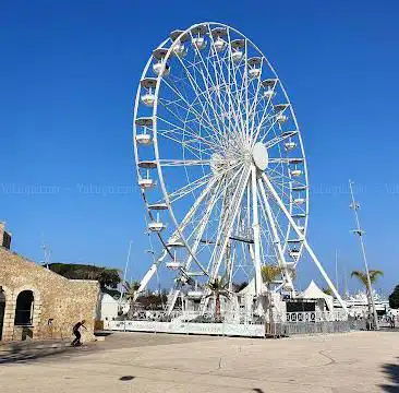 Photo de Esplanade du Pré des Pêcheurs