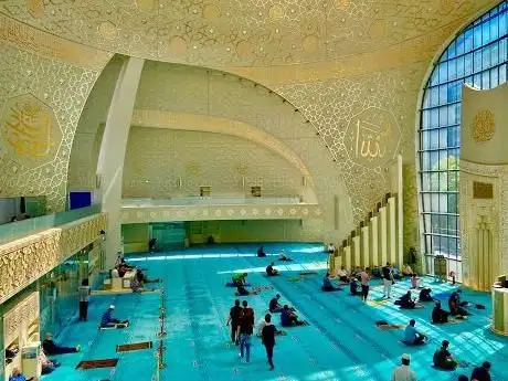 Photo de Mosquée Centrale de Cologne