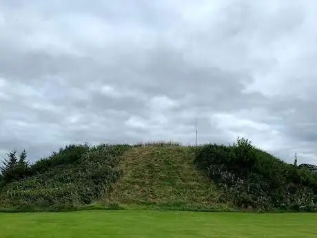 Photo de St Clears Castle