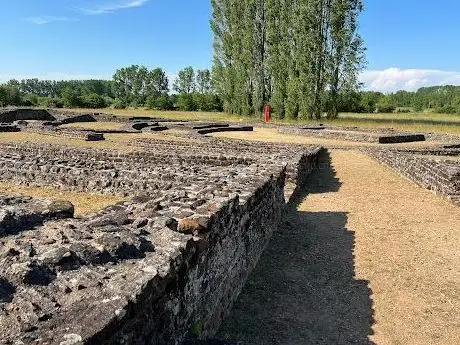 Photo de Site Archéologique de Cherré