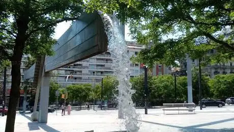 Photo de Plaça de Lesseps