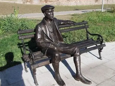 Foto de Edvard Rusjan Statue