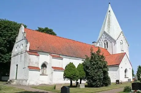 Photo de Västra Ingelstads Kyrka och Kyrkogård