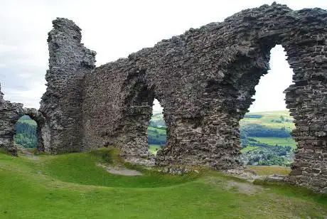 Photo of Castell Dinas Brân