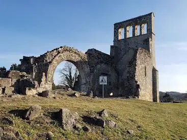 Photo de Ruines de l'église du Vieux Bourg