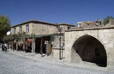 Photo de Üç Lüleli Çeşme
