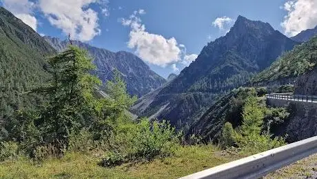 Photo de Haltebucht Bschlaber Landstraße