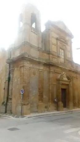Photo de Church of the Purgatory