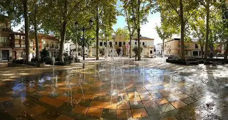 Photo de Plaza de España (La Glorieta)