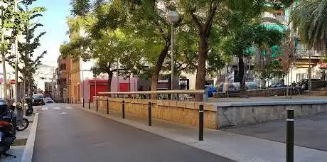 Photo de Plaça dels Nou Pins