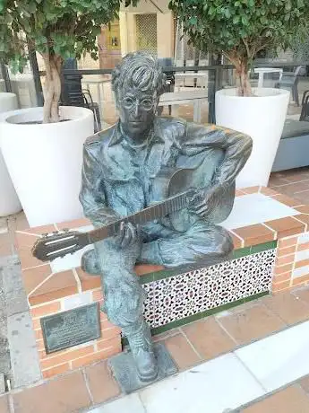 Photo de Escultura de John Lennon