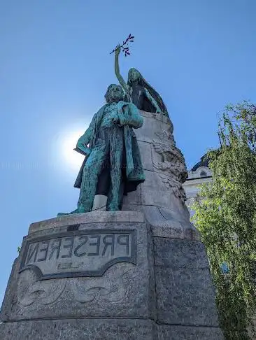Photo de Prešeren Monument