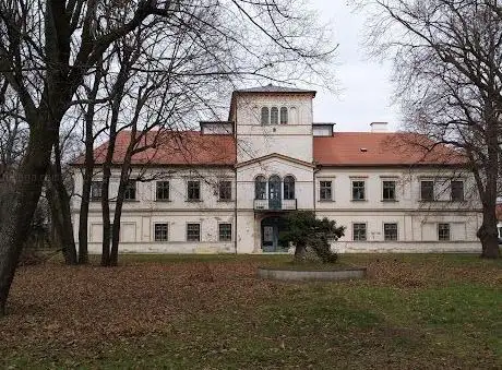 Photo de Schloss Süßenbrunn
