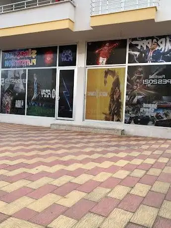 Photo de ŞİMŞEK PLAYSTATİON CAFE