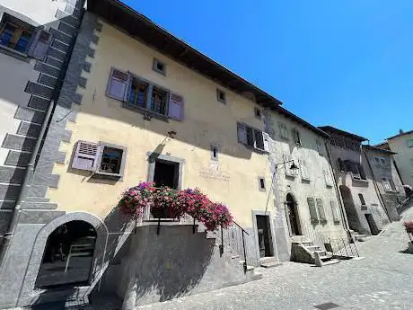 Photo de Maison Stella Helvética