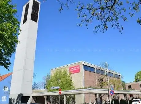 Photo de Evangelische Stephanuskirche Mainz-Kostheim - Evangelische Stephanusgemeinde Mainz-Kostheim