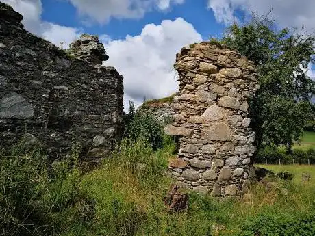 Photo de Black Castle Ruins
