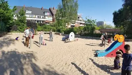 Photo de Spielplatz Josephstraße
