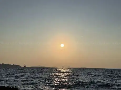 Photo de Plaža Bila Lučica