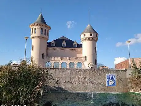 Photo de Parque Para Perros (Parque De Los Castillos)
