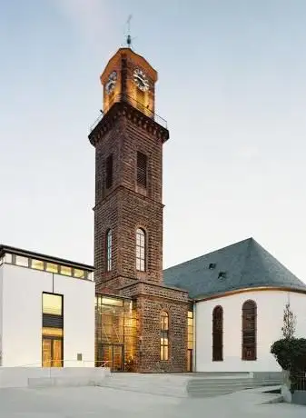 Photo de Evangelische St. Jakobskirche Frankfurt/Main - Evangelische Kirchengemeinde Bockenheim