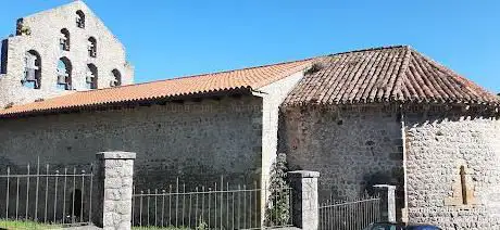 Photo de Iglesia de San MartÃ­n y Santa Catalina