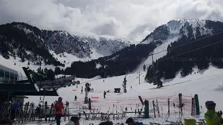 Photo de Coma Oriola Ski Lift (access Masella ski area)