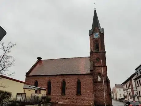 Photo de Protestantische Kirche Mackenbach - Prot. Kirchengemeinde Mackenbach