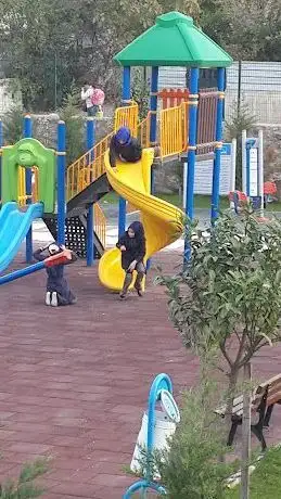 Photo de PENDİK BELEDİYESİ RAMAZANOĞLU ÇOCUK PARKI