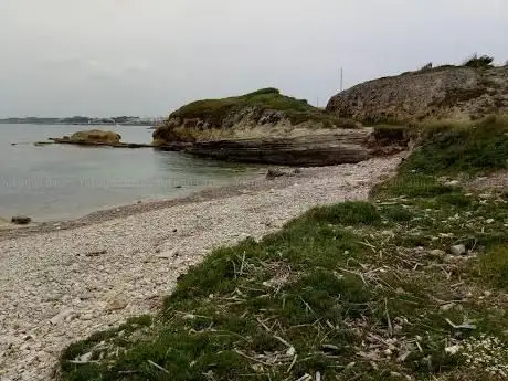 Photo de Spiaggia di Calamuri