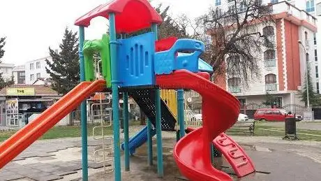 Photo de Kartal Belediyesi Çitlembik Parkı