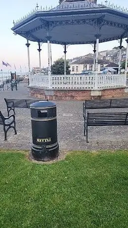 Photo de Cobh Band Stand