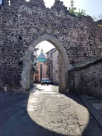 Photo de Porte Aragonese