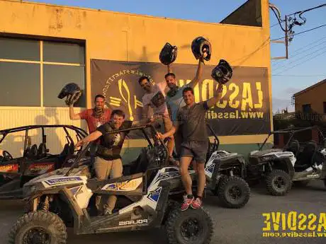Photo de Lassdive La Bisbal | Centro Deportes Aventura Rutas en Buggies, Deportes Acuáticos