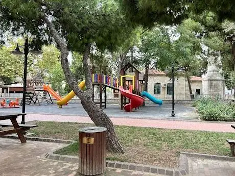 Photo de Gelibolu Evcil Kuşları Koruma Ve Yaşatma Dern. Parkı