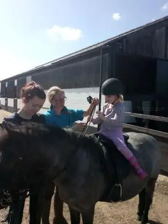 Photo de Hill Farm Stables Riding School & Livery