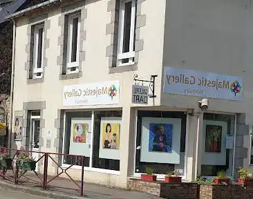 Photo de Majestic Gallery Montsûrs