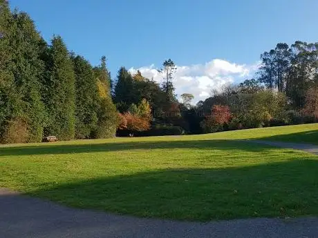 Avondale House And Forest Park