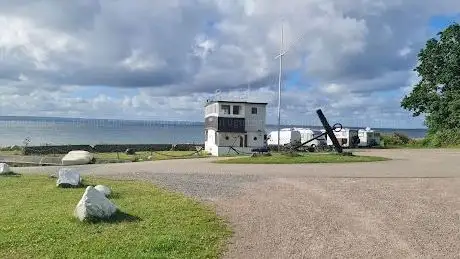 Photo de Svanshalls hamn husbilsställplats.