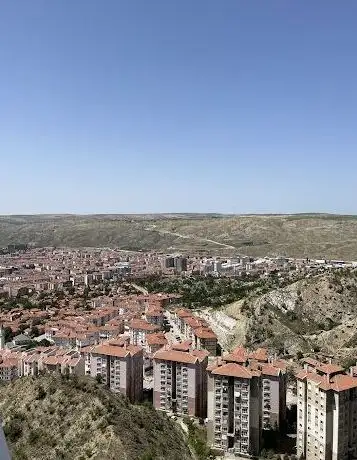 Photo de Çankırı Cam Seyir Teras