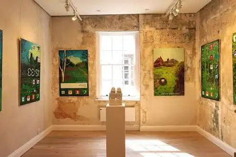 Photo de One Paved Court