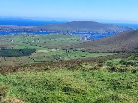 Cúm an Easpaig (Cliff View)