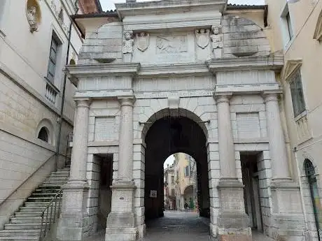 Photo de Porta Dojona