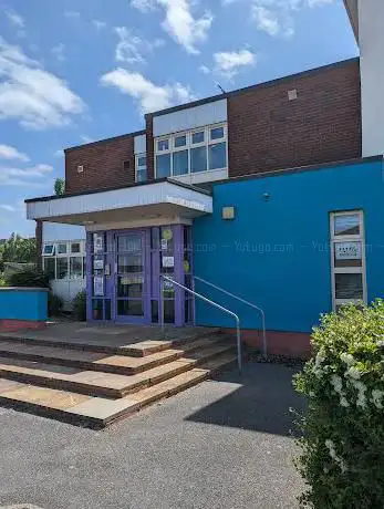 Photo de Maypole Youth Centre