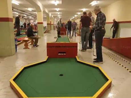 Photo de Minigolfhallen  Bangolfklubben Jönköping inomhus